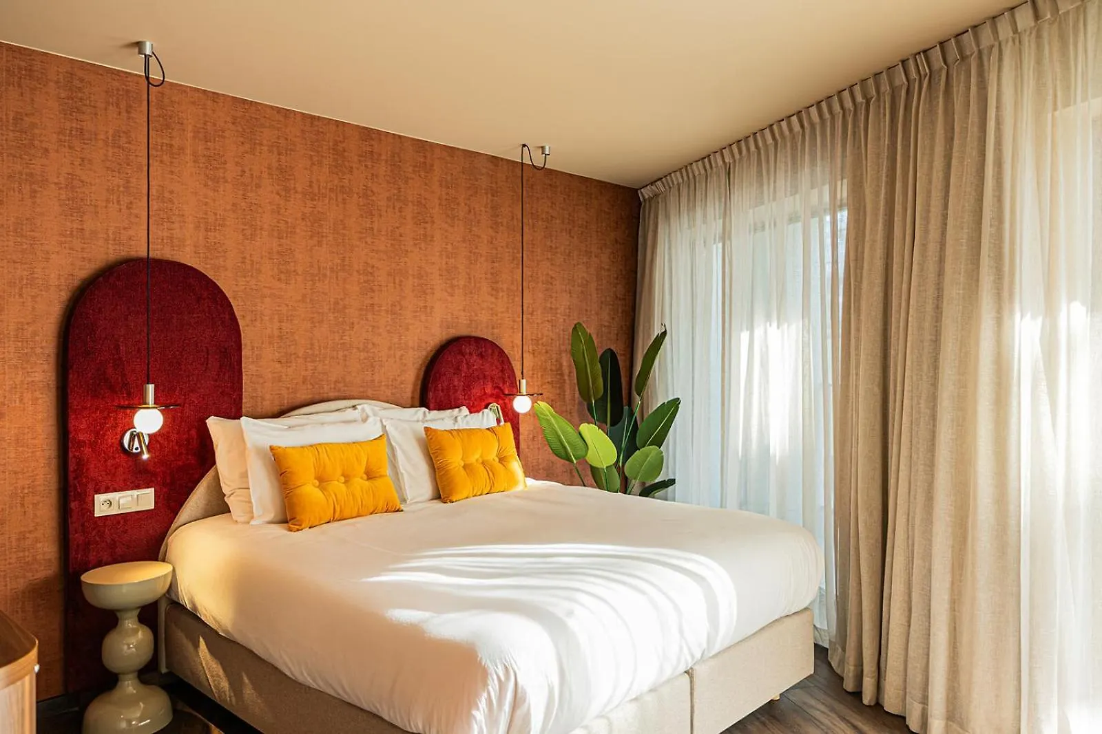 The Ostendian 4*, Ostend
